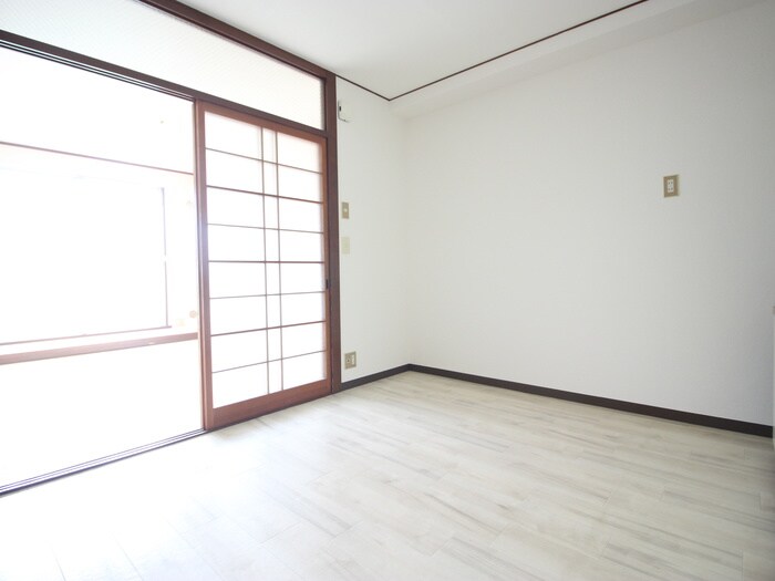 物件内観写真7　(居室)