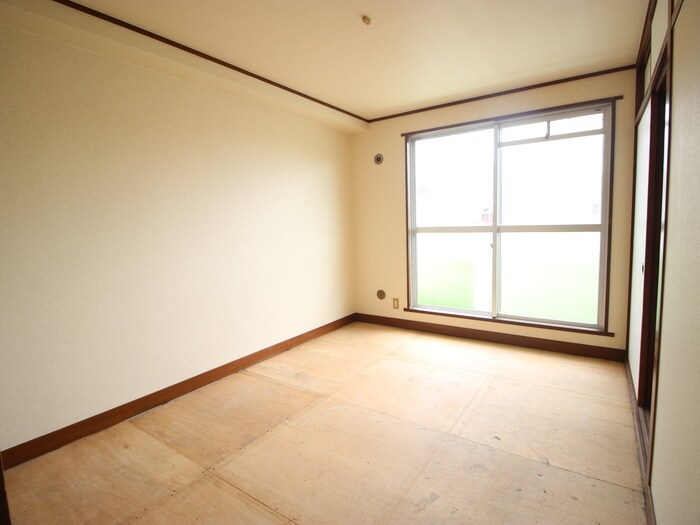 物件内観写真9　(居室)