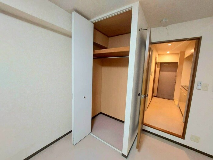 物件内観写真12　(収納)