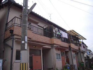 堀借家外観写真