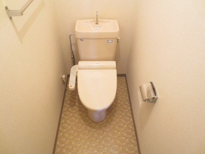 物件内観写真10　(トイレ)