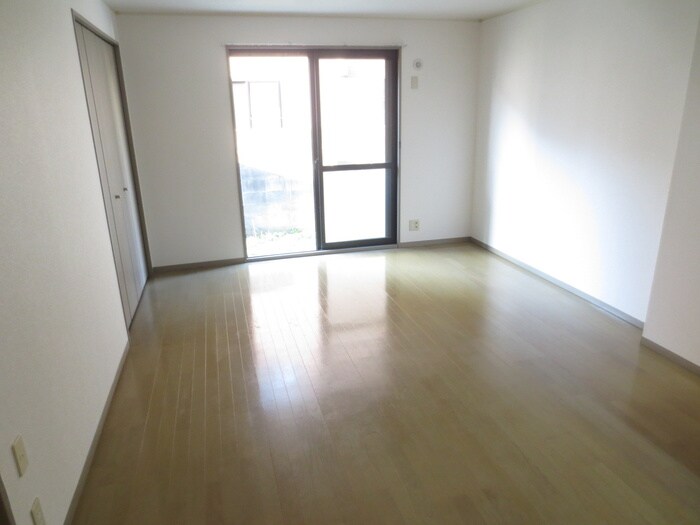 物件内観写真13　(居室)