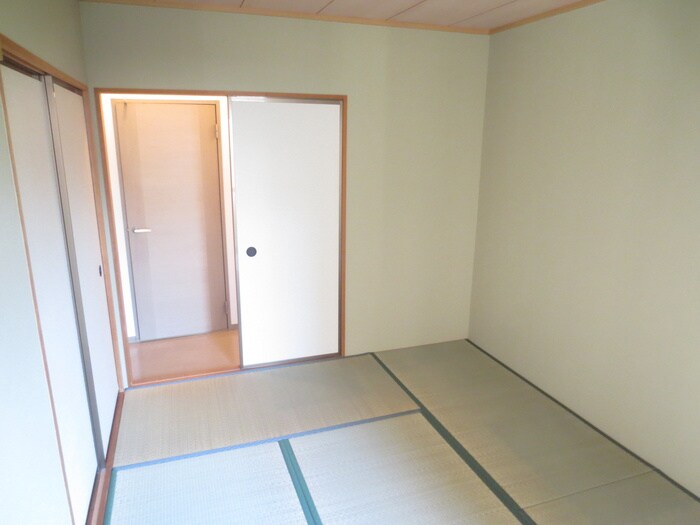 物件内観写真15　(居室)