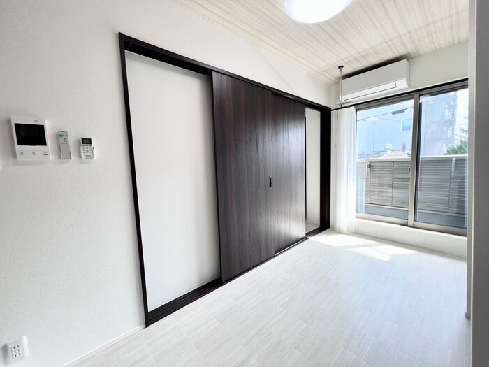 物件内観写真8　(居室)