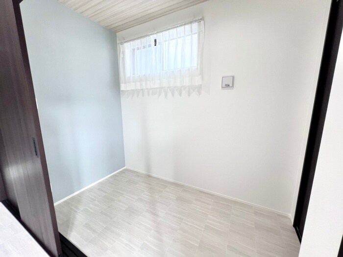 物件内観写真10　(居室)