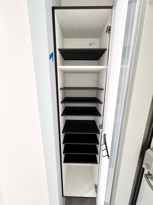 物件内観写真19　(靴箱)