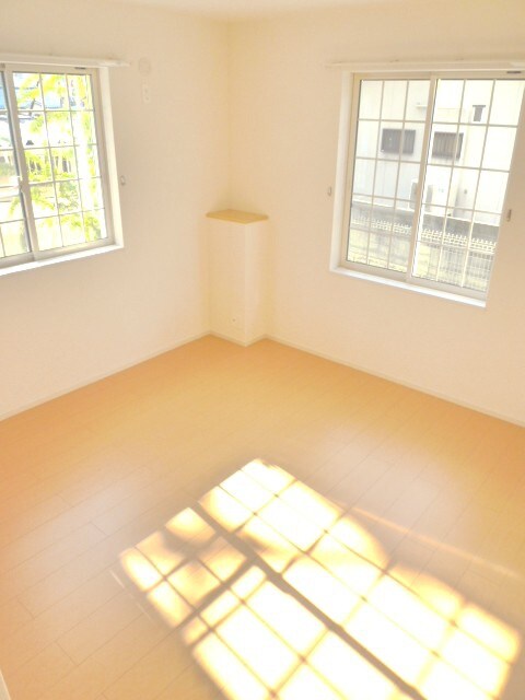 物件内観写真10　(居室)