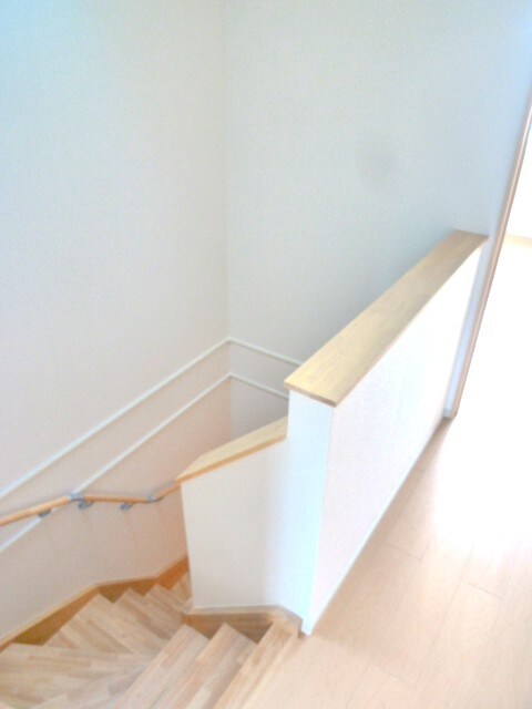 物件内観写真10　(廊下)