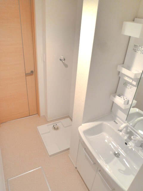 物件内観写真14　(洗面)