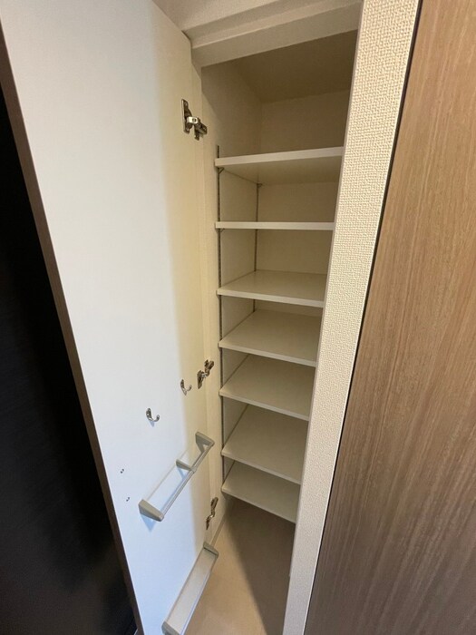 物件内観写真18　(靴箱)