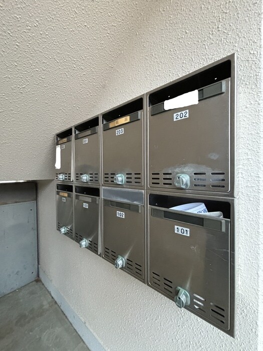 物件外観写真4　(建物設備)