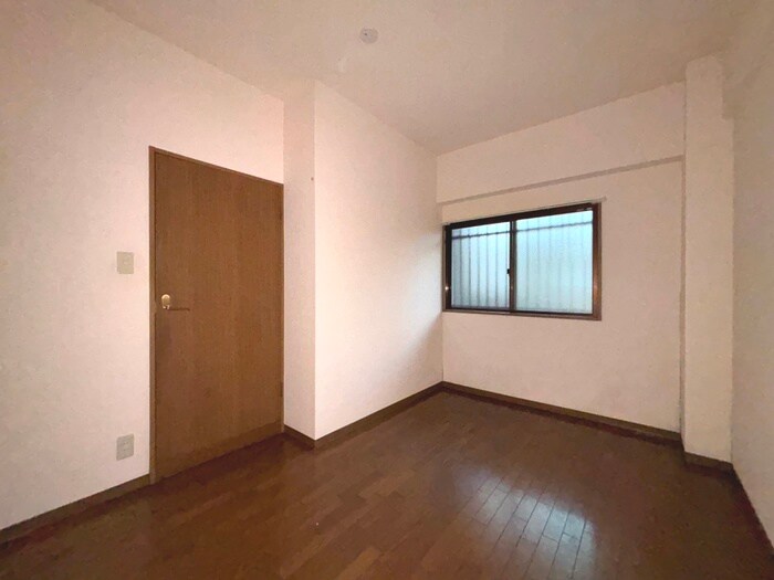 物件内観写真16　(居室)