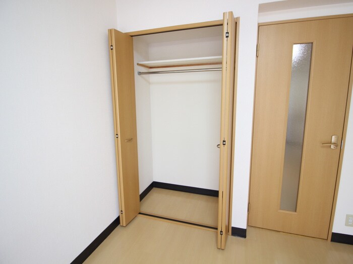 物件内観写真9　(収納)