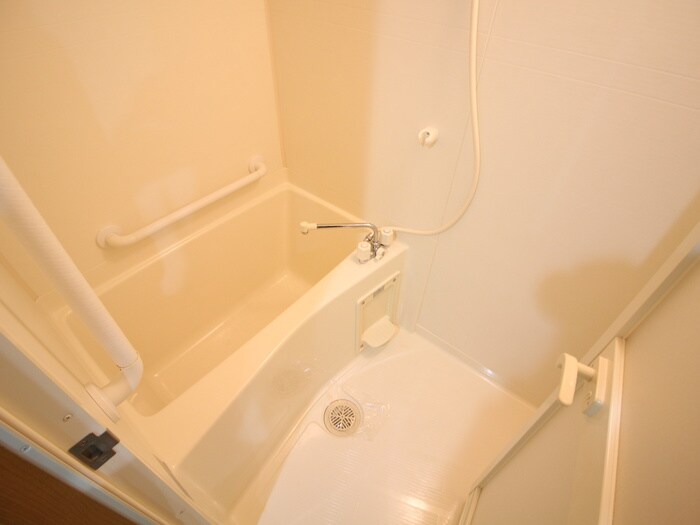 物件内観写真10　(バス／シャワールーム等)