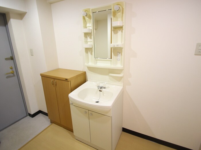 物件内観写真11　(洗面)