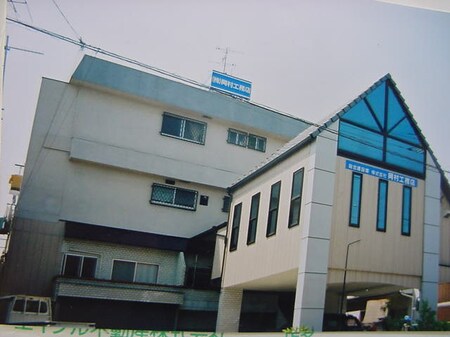 岡村マンション外観写真