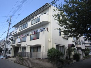 サンハイム泉外観写真