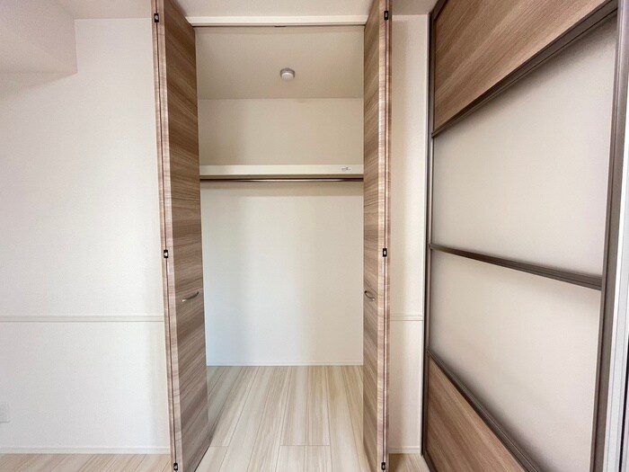 物件内観写真15　(収納)