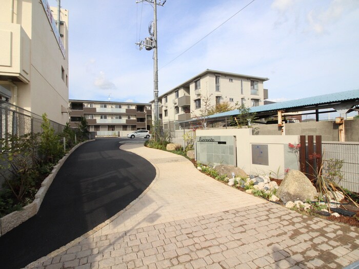 物件外観写真3　(その他)