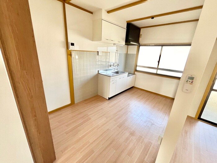 物件内観写真11　(居室)