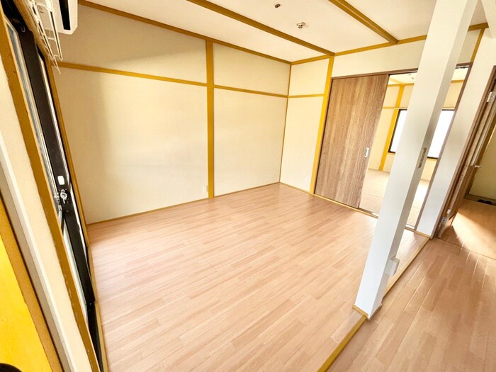 物件内観写真13　(居室)