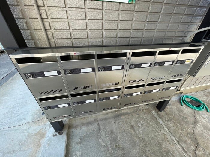 物件外観写真4　(建物設備)