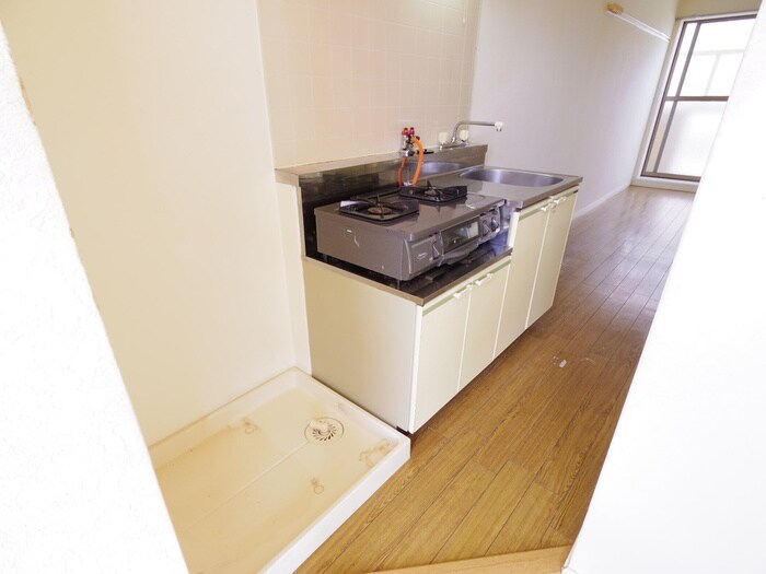 物件内観写真19　(洗濯機置場)