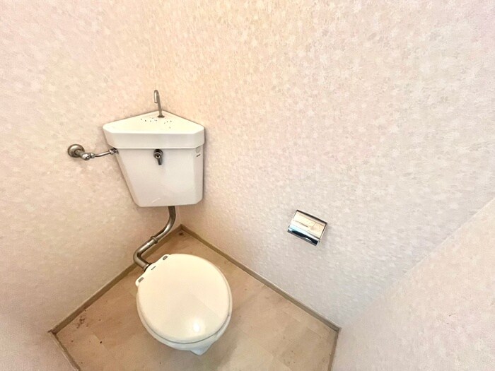 物件内観写真14　(トイレ)