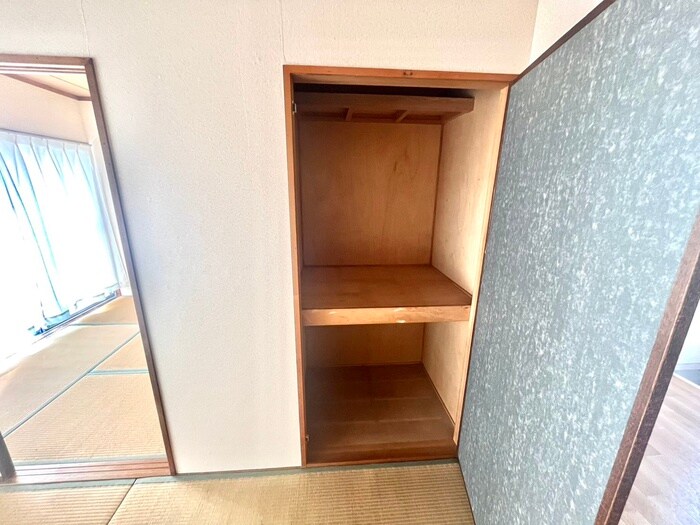 物件内観写真15　(収納)