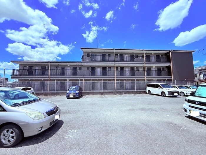 物件外観写真3　(外観写真)