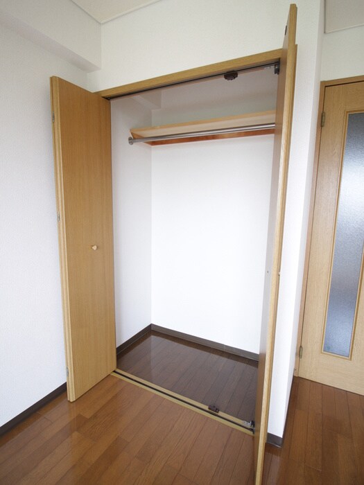 物件内観写真13　(収納)