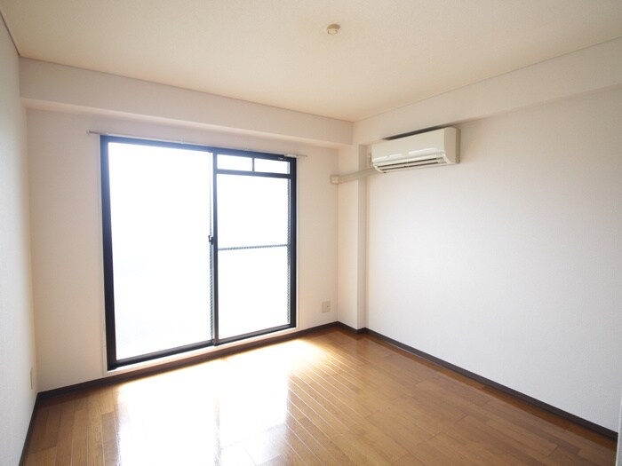 物件内観写真14　(居室)