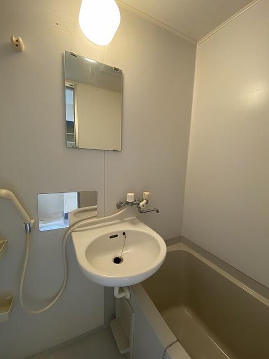 物件内観写真15　(洗面)