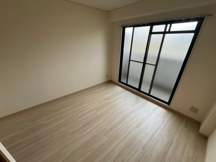 物件内観写真22　(居室)