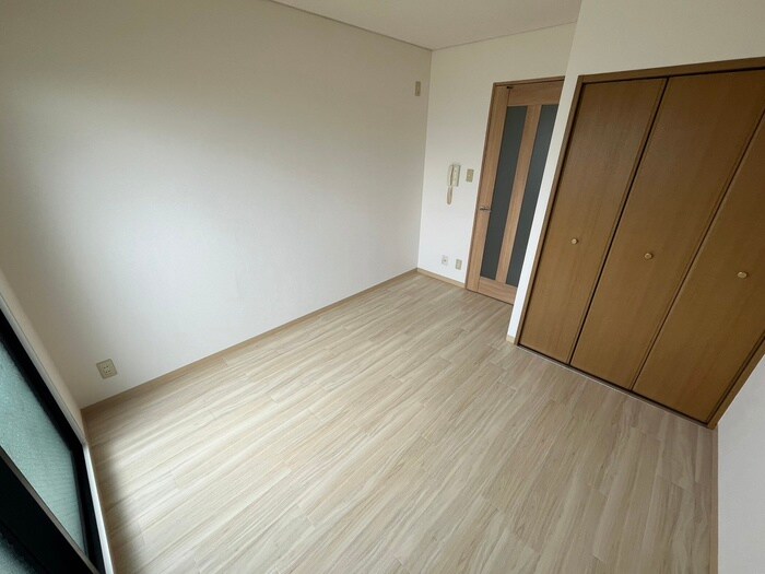 物件内観写真22　(居室)