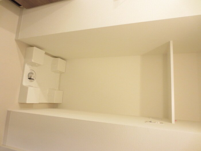 物件内観写真11　(洗濯機置場)
