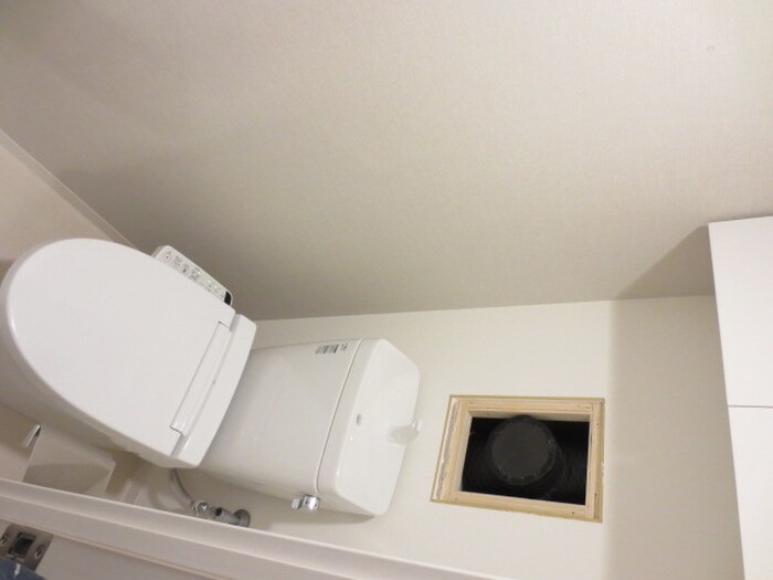 物件内観写真15　(トイレ)