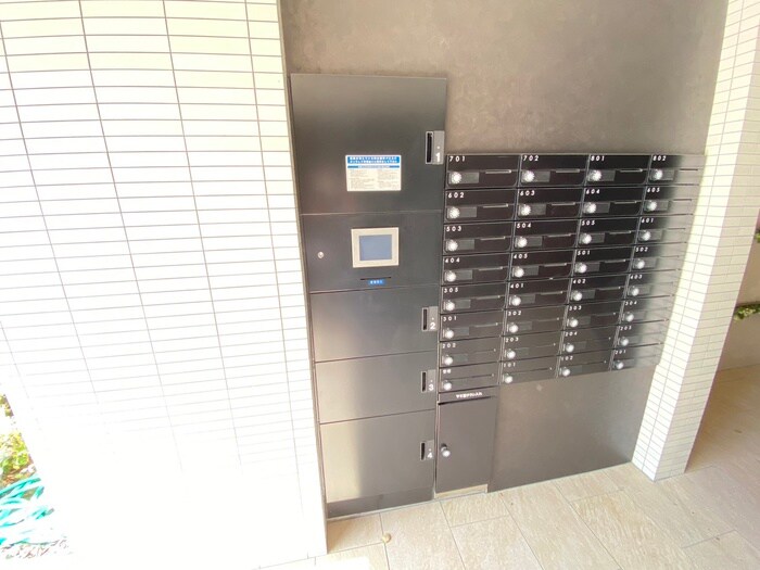 物件外観写真4　(建物設備)