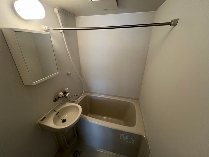 物件内観写真8　(バス／シャワールーム等)