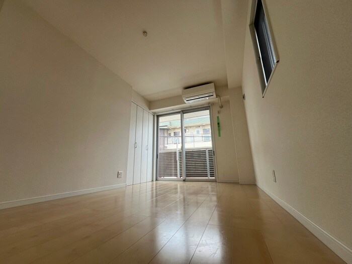 物件内観写真13　(居室)