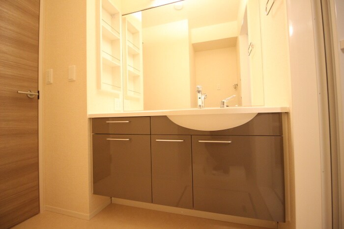 物件内観写真14　(洗面)