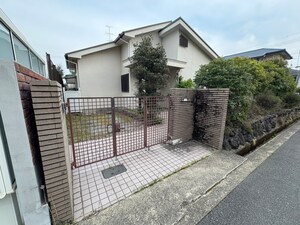 梅ヶ丘貸家外観写真