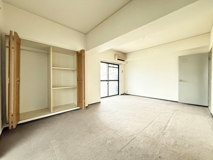 物件内観写真12　(居室)