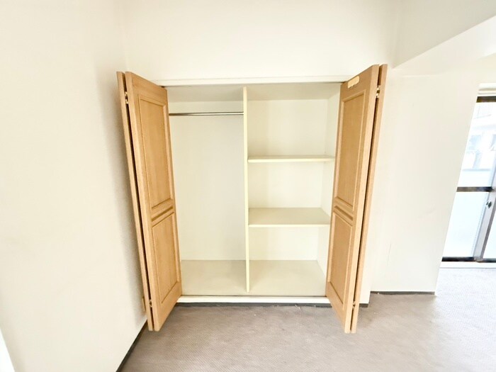 物件内観写真13　(収納)