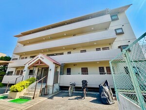 グリ－ンマンションモリ外観写真