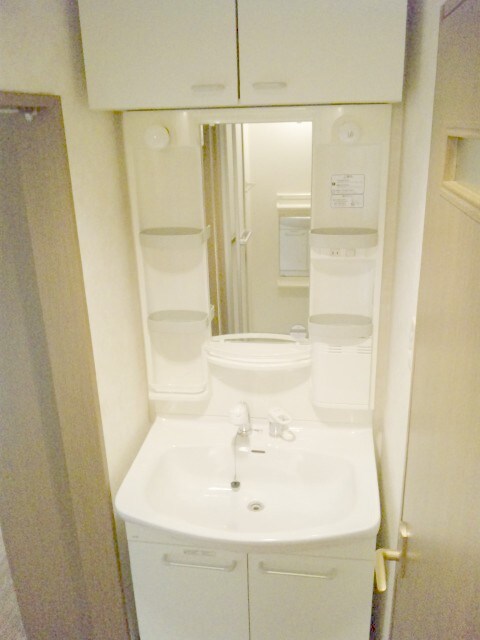 物件内観写真7　(洗面)