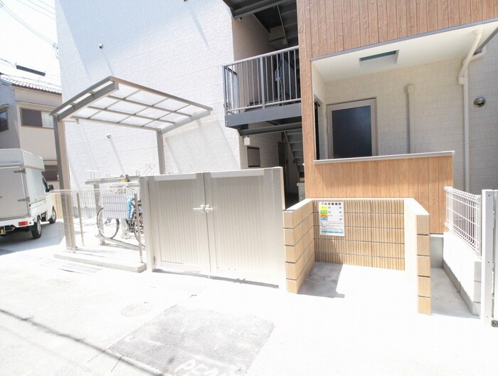 物件外観写真2　(建物設備)