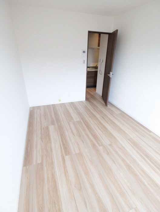 物件内観写真17　(居室)