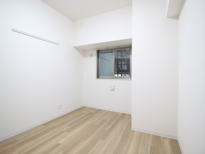 物件内観写真11　(居室)