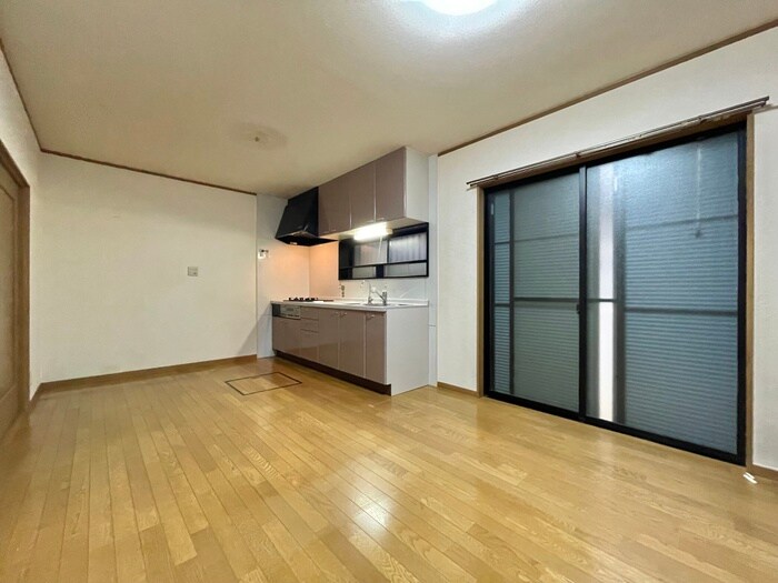 物件内観写真9　(居室)